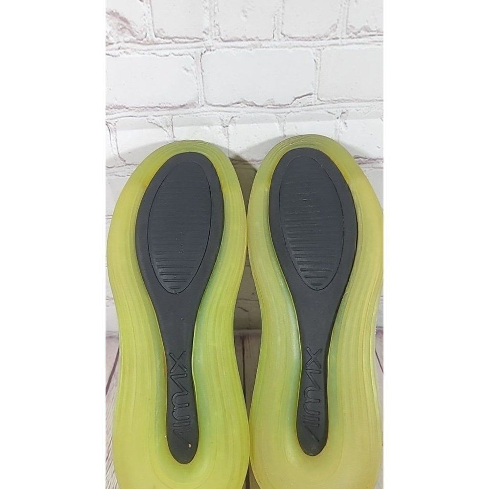 Nike Air Max 720 Athletic Running Shoes Youth Size 4 - Picture 7 of 8